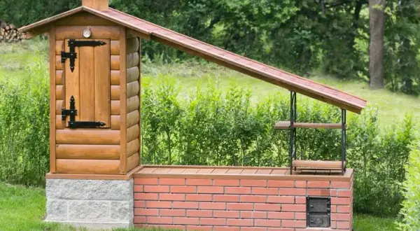 Jaką wędzarnię ogrodową wybrać, aby uniknąć rozczarowania?